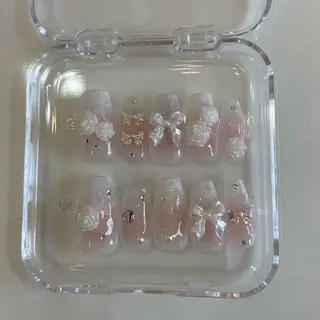 ネイル Nail Salon Gummi.のネイルデザイン