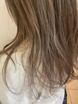 ロング カラー 韓国hair ·͜· watanabeのヘアスタイル