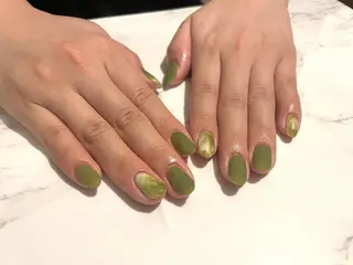 ネイル PｰPOP所属・青木 ひろえのネイルデザイン