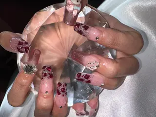 セミロング YOKOSUKA🧸 NAIL🌿🫧💛のネイルデザイン