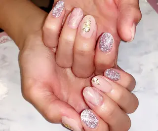 ネイル f'bloom  L’ecrinのネイルデザイン