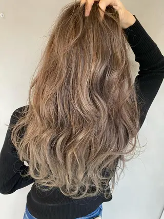 セミロング カラー LA KING GINZA TOKYO所属・🧡ショートの達人 🧡SHOのヘアスタイル