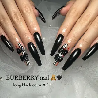 ネイル Ema Nail 豊中店所属・Nail salon M&👩🏼💖のネイルデザイン