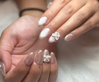 ネイル 🫧yua 🌸🫧のネイルデザイン