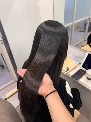 ロング ヘアアレンジ🪽🎀 艶カラー/天王寺のヘアスタイル