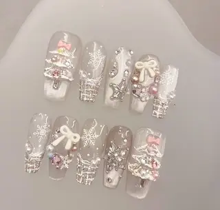 ネイル D-BEAUTY Nailsalonのネイルデザイン