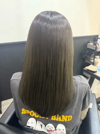 セミロング 髪質改善【due hair】砂川 翔のヘアスタイル