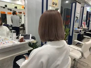 ショート カラー 🧸縮毛矯正特化 金澤 彩香🎀のヘアスタイル