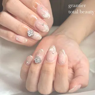 ネイル grantier beautyのネイルデザイン