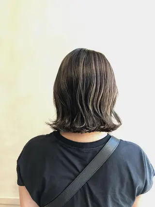 ミディアム 所渉/韓国レイヤー /ウルフカットのヘアスタイル