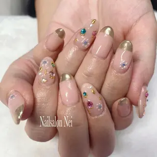 ネイル Nailsalon Ｒ《喜多見3分》のネイルデザイン