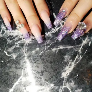 セミロング ネイル クロキ 。のネイルデザイン