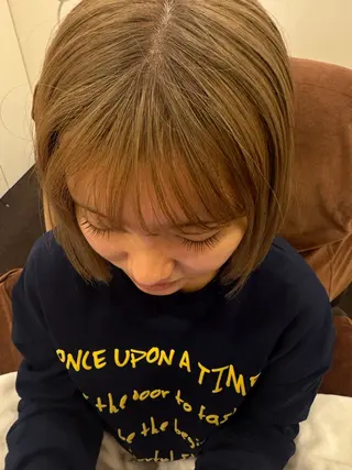 マツエク・マツパ 新村 美咲のヘアスタイル