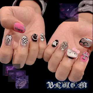 ネイル BLUEM なな🐶のネイルデザイン