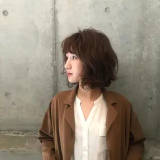 ミディアム Grantus (グランタス )のヘアスタイル