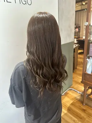 ロング こすげ あさみのヘアスタイル