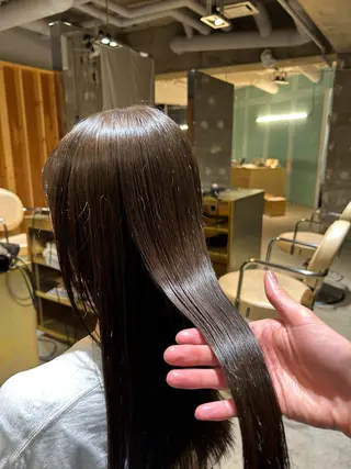 セミロング カラー 成田 渉太郎のヘアスタイル