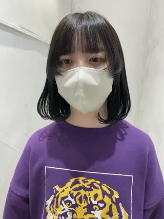 ショート カラー ✨くびれスタイル✨️ 戸嶋穂乃香のヘアスタイル