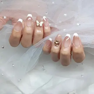 ネイル 金井 奈々のネイルデザイン