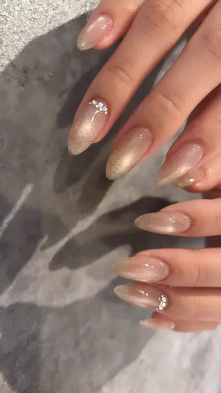 ネイル Mignon所属・Mignon 、のネイルデザイン