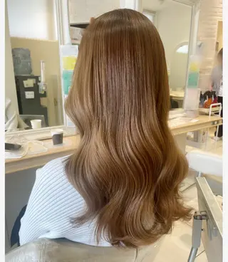 ロング カラー 渡辺 愛枝/艶カラー🩵のヘアスタイル