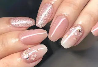 ネイル ゲン レイカのネイルデザイン