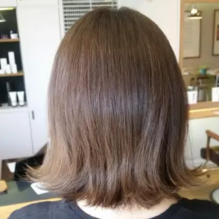 カラー 堀 望美のヘアスタイル