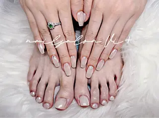 ネイル Nailsalon Vi+ももか🩷のネイルデザイン