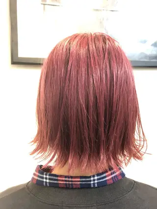 ショート カラー 成田 恭介のヘアスタイル