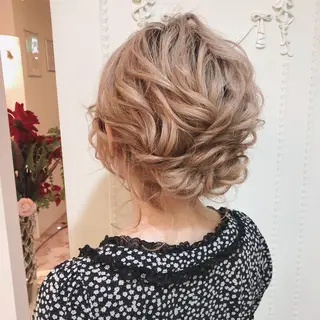 ミディアム カラー ヘアアレンジ マツエク・マツパ ✨韓国風カット/艶髪 カラー✨yumeのヘアスタイル