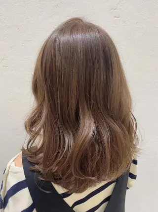 ミディアム 🌈似合わせカラー 🌈もりななこ🧡のヘアスタイル