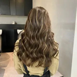 ロング カラー ヘアアレンジ ハイライト／髪質改善 裕樹のヘアスタイル