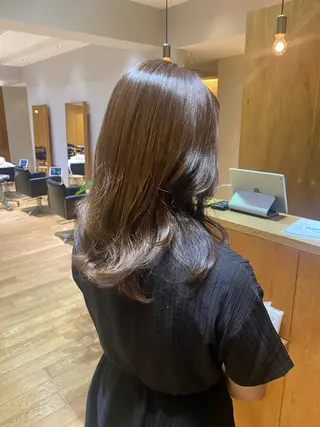 ミディアム カラー 【ヘアセット/美眉】 吉川玲のヘアスタイル