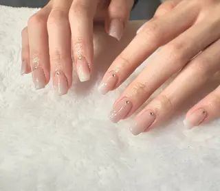 ネイル 手塚 里奈のネイルデザイン