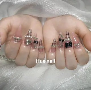 ミディアム HOANG NAILのネイルデザイン