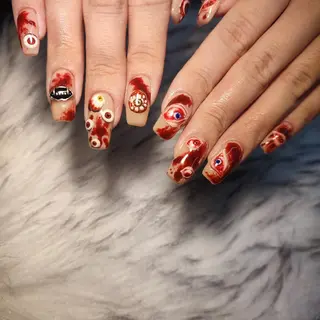 ネイル RUNWAY 　　の眉毛・アイブロウイメージ