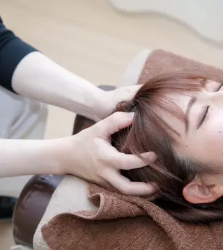 姿勢改善とEMS 阪急桜井駅徒歩7分のエステ・リラクイメージ