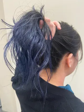 セミロング カラー Amour なぐらのヘアスタイル