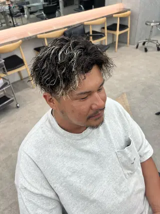 パーマ メンズ 🌀toa/波巻き✨ /メンズパーマ／栄のヘアスタイル