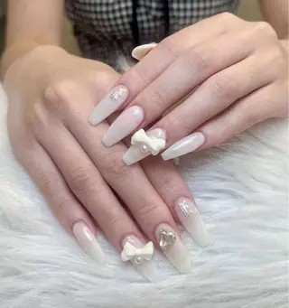 ネイル NIE MoMoのネイルデザイン