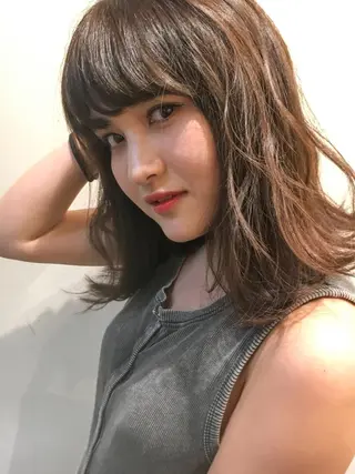 ミディアム カラー 髪質進化系へ 💇‍♀️Yasuのヘアスタイル