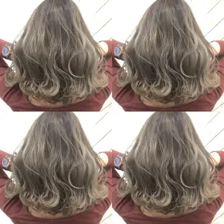 ショート カラー 井上 一平のヘアスタイル