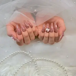 ロング マシェリローズ所属・Macherie Roseのネイルデザイン