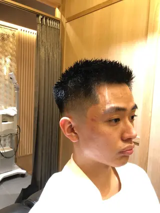 ショート ヒロ銀座バーバーショップ難波店所属・縮毛矯正/パーマ 宮河 惇💈のヘアスタイル
