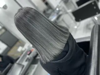 ミディアム RAWR　Hair Brio所属・髪質改善/ブリーチ /ユウキ🫧🌸のヘアスタイル