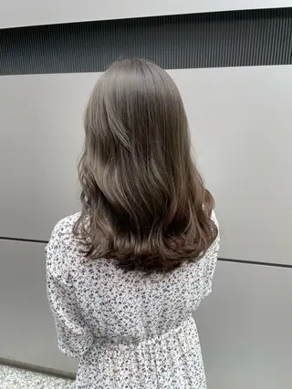 セミロング カラー 山田 康平のヘアスタイル