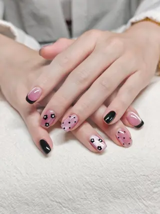 ネイル EE.Nail所属・FuFu.Nail 2️⃣番のネイルデザイン