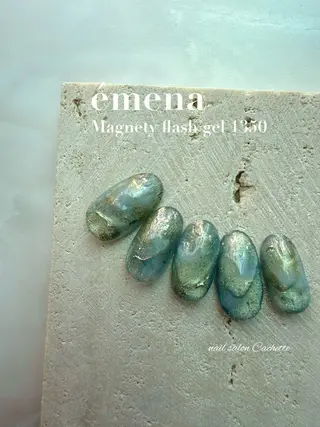 ネイル ✧Cachette✧ YUKARIのネイルデザイン