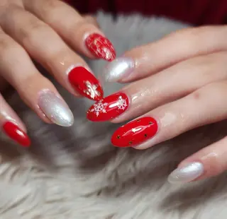 ミディアム   BENNIEのネイルデザイン