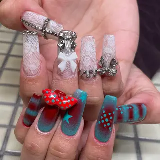 ネイル atelier Telyn所属・ー 葉のネイルデザイン